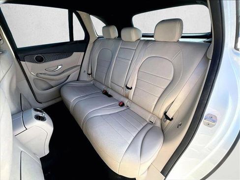 Used 2018 Mercedes-Benz GLC 300 image 28