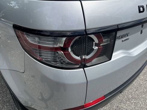 Used 2017 Land Rover Discovery Sport HSE AWD/4WD image 35