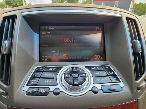 Used 2009 INFINITI G37 x Sedan w/ Premium Pkg AWD/4WD image 22