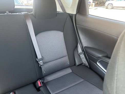 Used 2025 Kia Soul LX w/ LX Technology Package FWD image 34