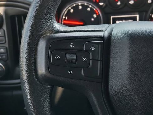 Used 2025 Chevrolet Silverado 2500 Custom w/ Custom Value Package image 30