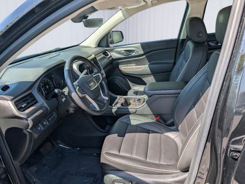 Used 2020 GMC Acadia Denali w/ Technology Package AWD/4WD image 15