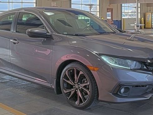 Used 2020 Honda Civic Sport image 4