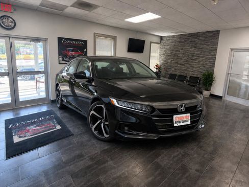 Used 2021 Honda Accord Sport Special Edition image 2