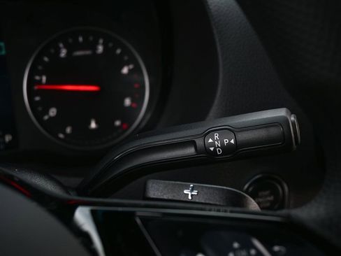 Used 2025 Mercedes-Benz Sprinter 2500 image 16