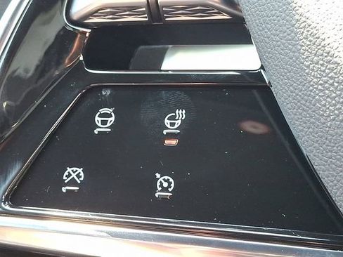 New 2025 Cadillac Lyriq Luxury w/ LPO, Floor Liner Package image 14