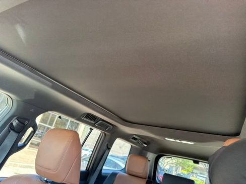 Used 2024 Lexus GX 550 w/ Accessory Package (Z1) AWD/4WD image 13