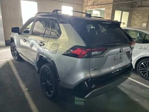 Used 2023 Toyota RAV4 XSE AWD/4WD image 2