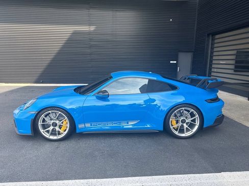 Used 2024 Porsche 911 GT3 RWD image 2