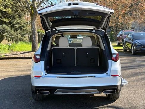 New 2026 Acura MDX SH-AWD image 23