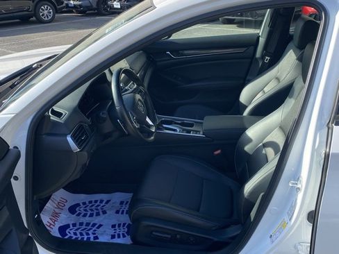 Certified 2022 Honda Accord Sport image 15
