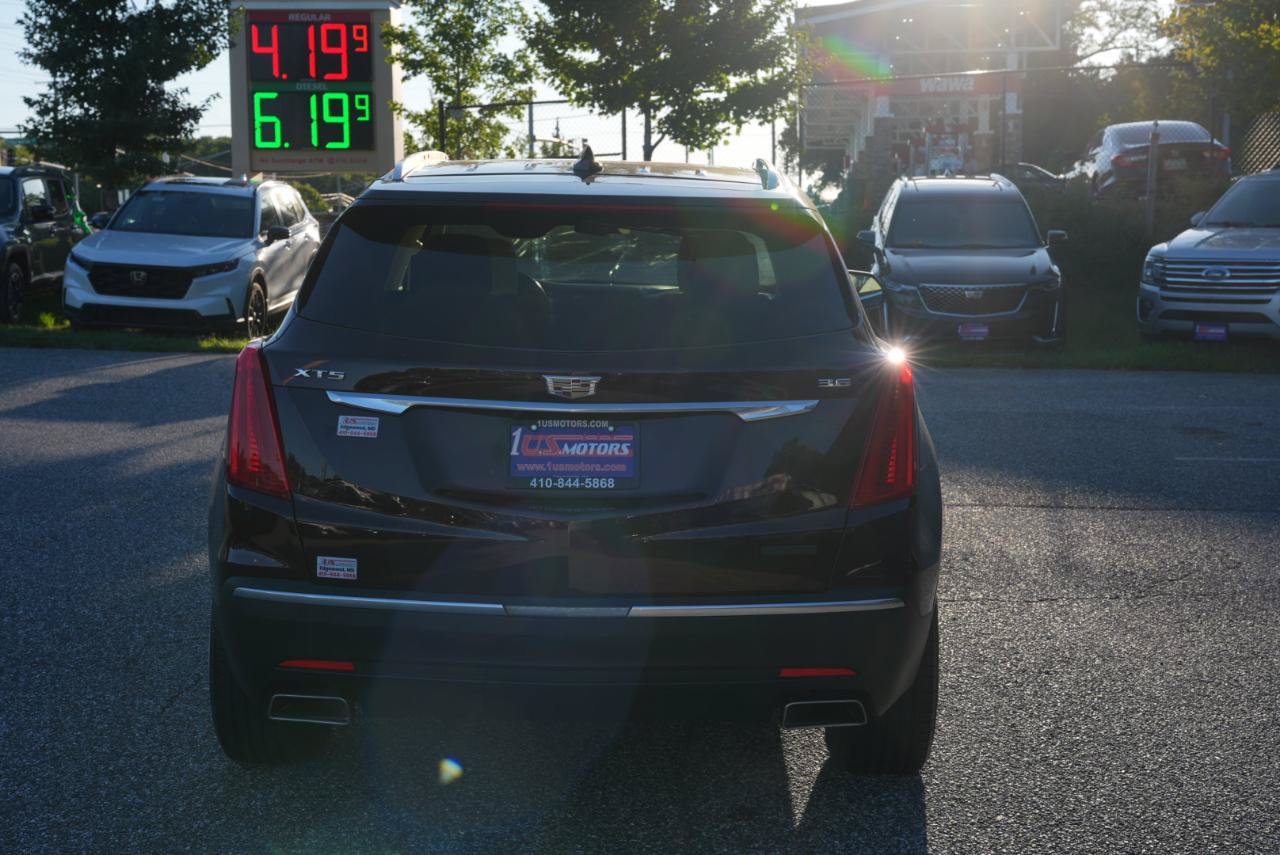 Used 2018 Cadillac XT5 Luxury w/ Driver Awareness Package FWD image 8