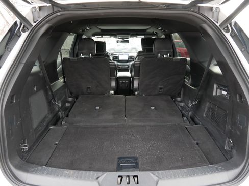 Used 2020 Ford Explorer ST image 18