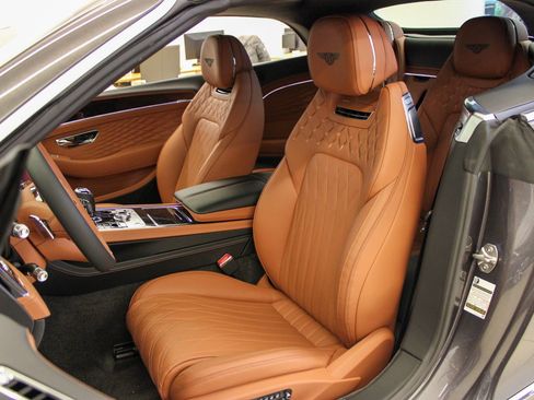 New 2026 Bentley Continental GTC image 14