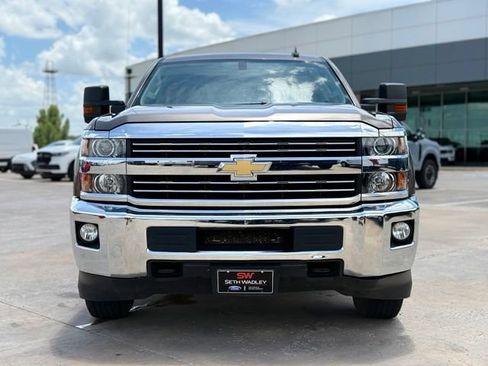 Used 2015 Chevrolet Silverado 2500 LT w/ LT Convenience Package AWD/4WD image 3