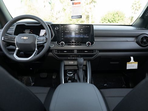 New 2026 Chevrolet Colorado W/T image 19