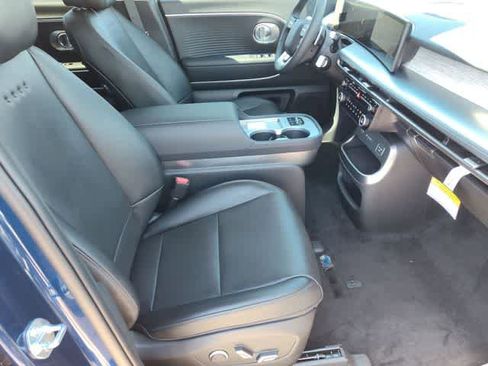 New 2026 Hyundai Ioniq 9 SEL image 18