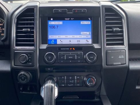 Used 2018 Ford F150 XLT w/ Equipment Group 302A Luxury AWD/4WD image 22