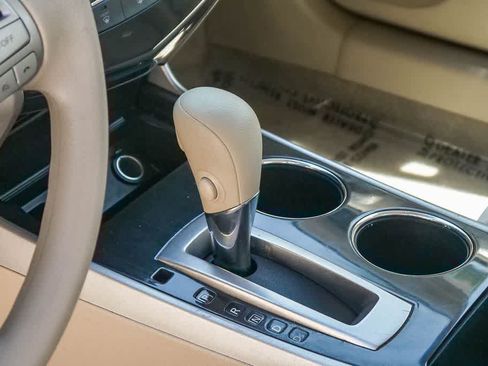 Used 2013 Nissan Altima 2.5 S FWD image 17