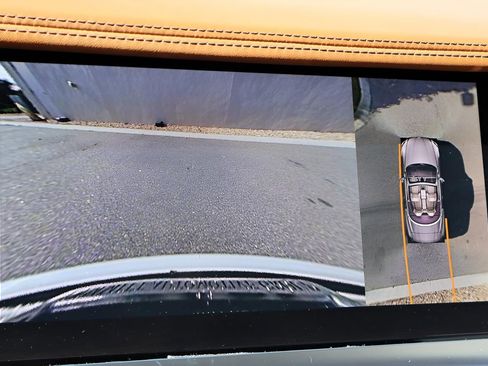 Used 2024 Bentley Continental GT image 24