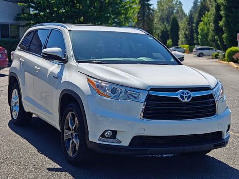 Used 2015 Toyota Highlander Limited AWD/4WD image 1