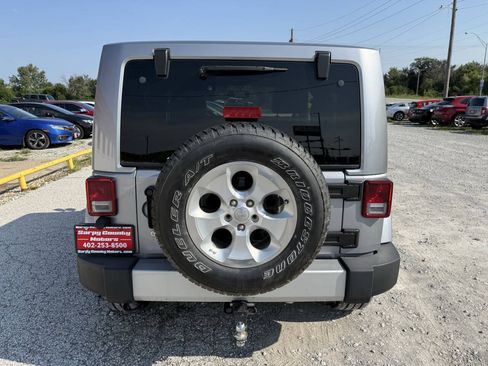 Used 2014 Jeep Wrangler Sahara w/ Connectivity Group AWD/4WD image 4