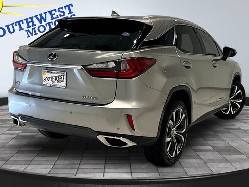 Used 2019 Lexus RX 350 FWD w/ Navigation Package image 7