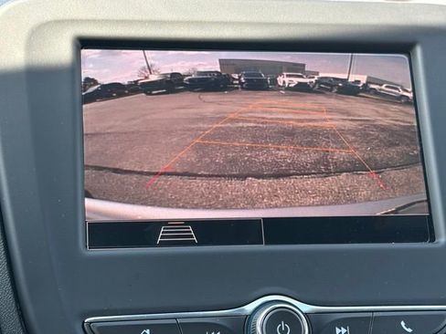 Used 2022 Chevrolet Equinox LT FWD image 27