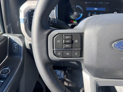 Used 2023 Ford F150 Lightning XLT image 14