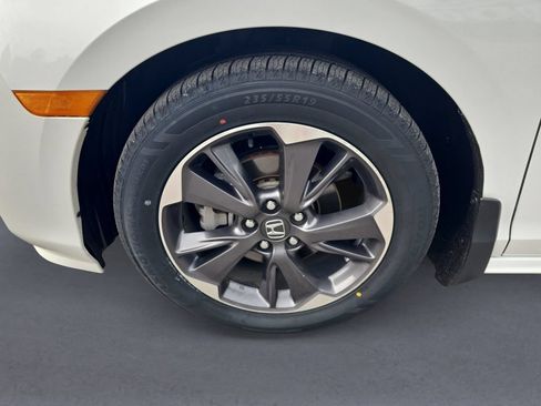 Used 2023 Honda Odyssey Elite image 10