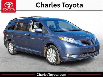 Used 2017 Toyota Sienna XLE