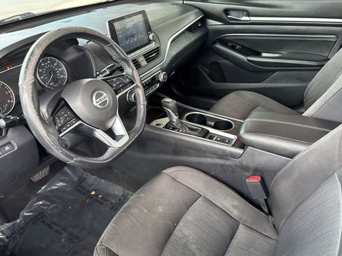 Used 2020 Nissan Altima 2.5 SV image 11