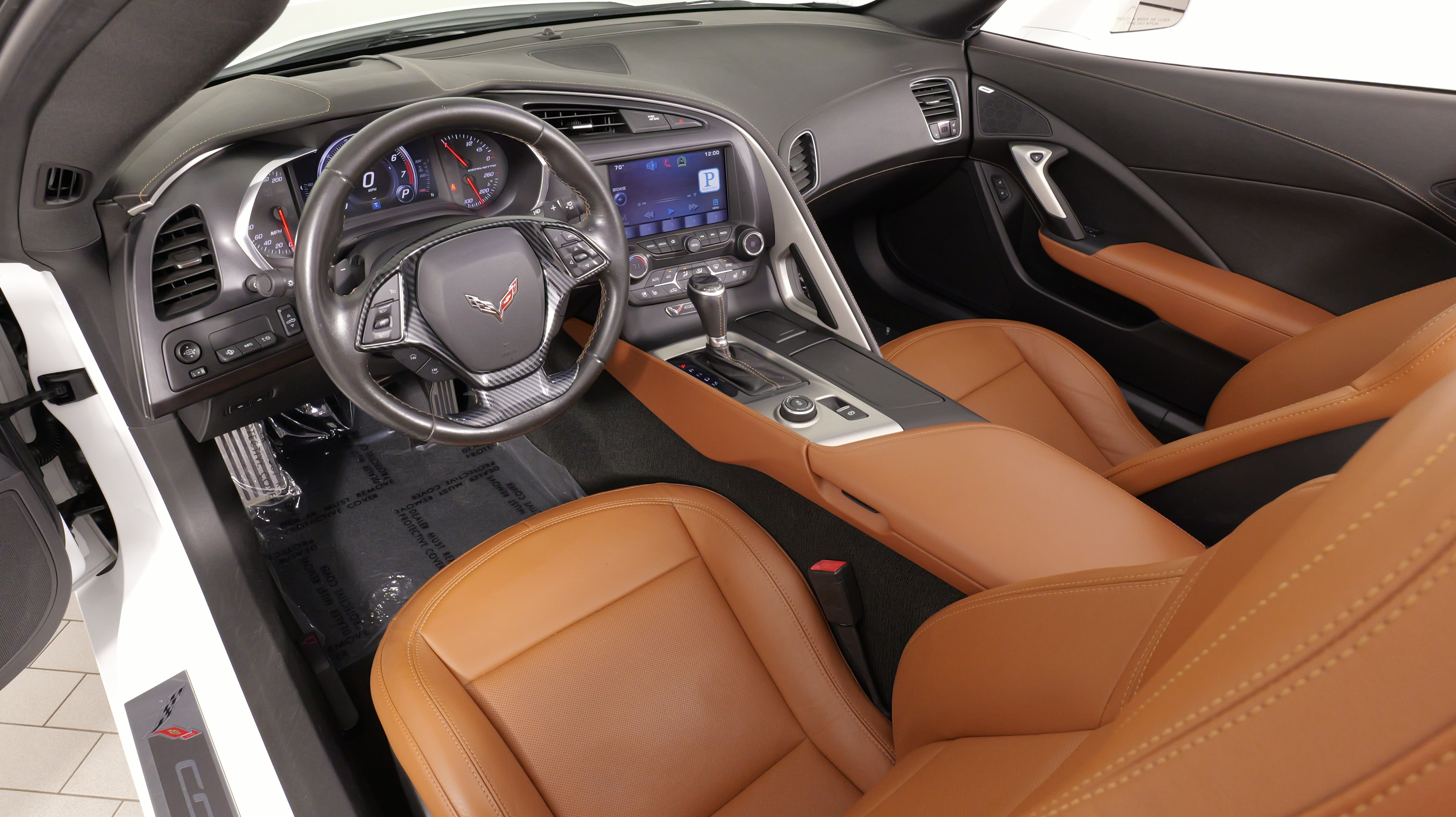 Used 2015 Chevrolet Corvette Stingray Convertible w/ 2LT Preferred Equipment Group RWD image 29