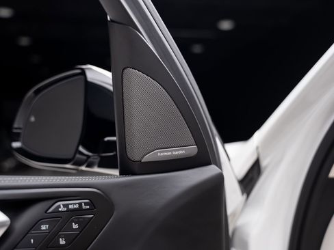 Used 2022 BMW ALPINA XB7 AWD/4WD image 58