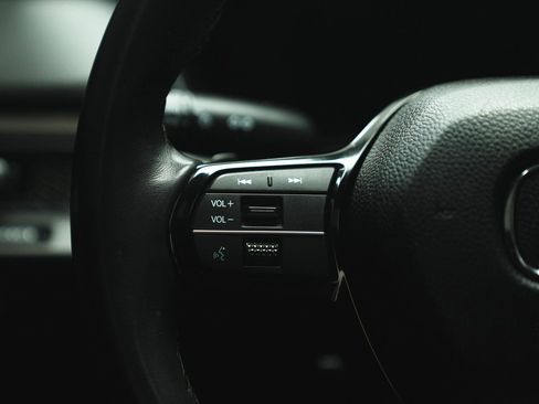 Used 2025 Acura Integra image 32