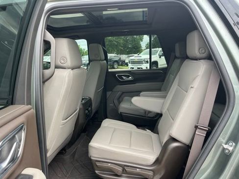 Used 2023 Chevrolet Tahoe Z71 w/ Z71 Off-Road Package AWD/4WD image 36