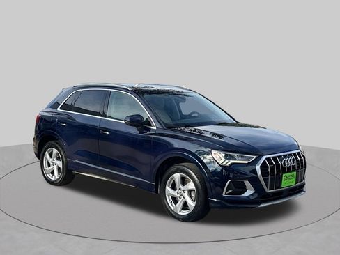 Used 2020 Audi Q3 2.0T Premium Plus w/ Premium Plus Package AWD/4WD image 7