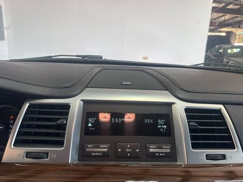 Used 2011 Lincoln MKS image 14