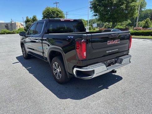 Used 2025 GMC Sierra 1500 SLT AWD/4WD image 12