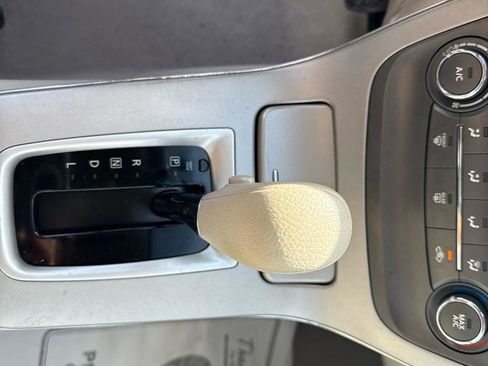 Used 2014 Nissan Sentra S image 18