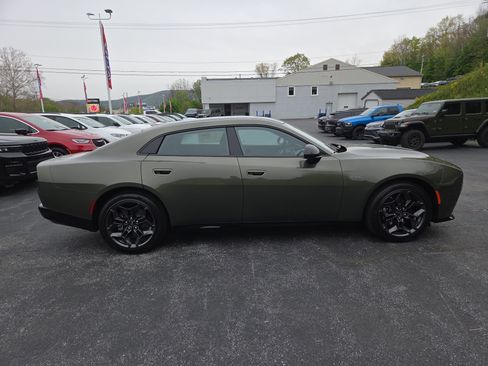 New 2026 Dodge Charger R/T AWD/4WD image 2