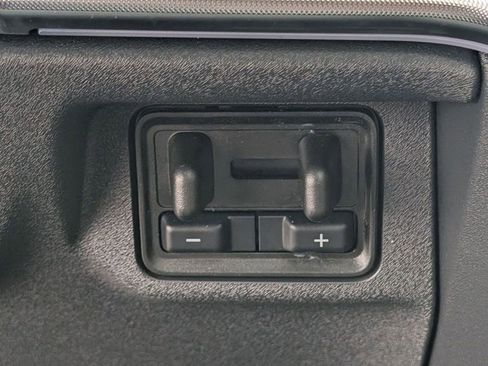 New 2025 Ford Expedition Platinum w/ Stealth Performance Package image 39