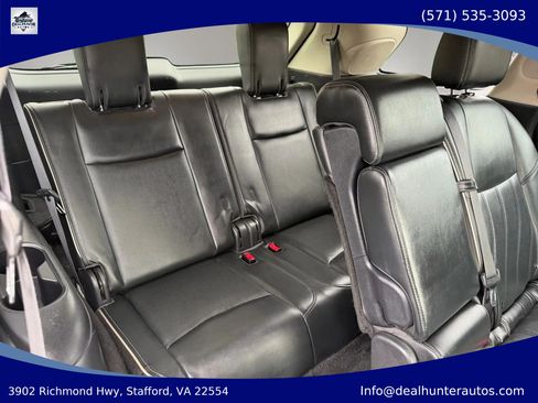 Used 2019 INFINITI QX60 Luxe w/ Essential Package AWD/4WD image 21