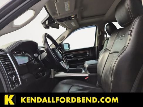 Used 2018 RAM 1500 Laramie w/ Convenience Group image 9