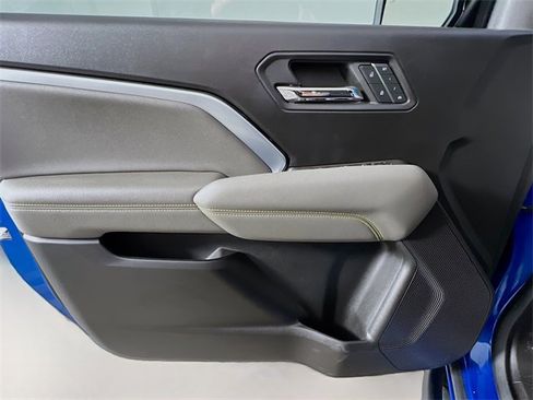 Used 2023 Chevrolet Colorado ZR2 w/ ZR2 Convenience Package III image 31