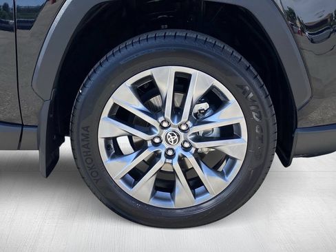 Certified 2025 Toyota RAV4 XLE Premium FWD image 14
