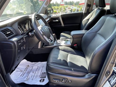 Certified 2022 Toyota 4Runner Limited AWD/4WD image 10