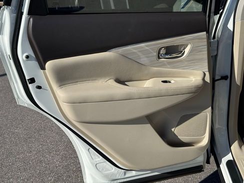 Used 2018 Nissan Murano SL image 21
