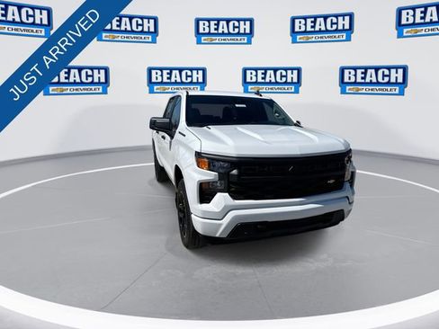 New 2026 Chevrolet Silverado 1500 Custom image 3