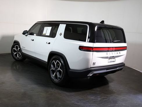 Used 2024 Rivian R1S Adventure Dual AWD/4WD image 2